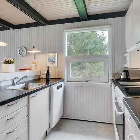 Bernadet - 425m From The Sea By Interhome