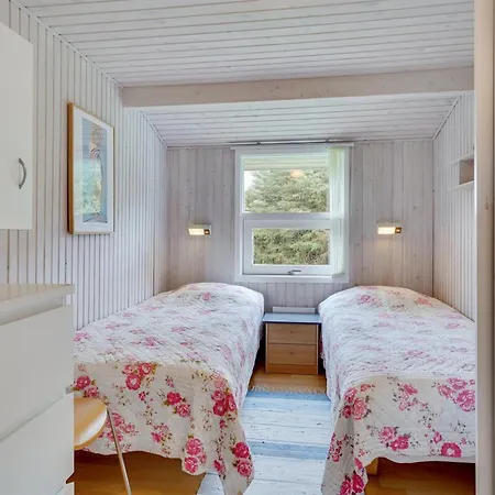 Bernadet - 425m From The Sea By Interhome Løkken